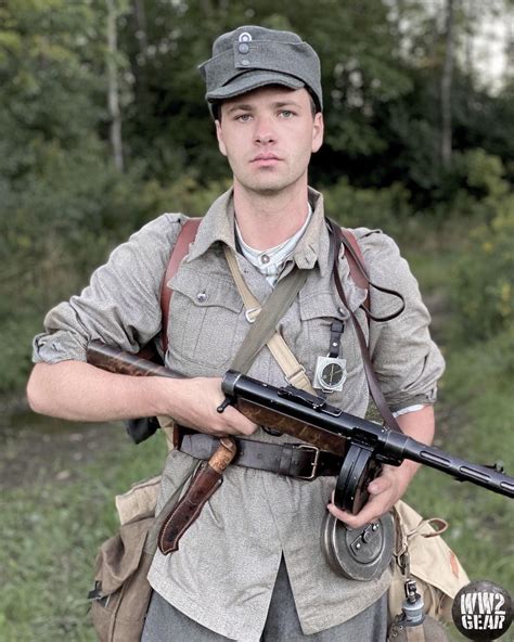 Pinterest Wwii Uniforms German Soldiers Ww2 Ww2 Soldiers