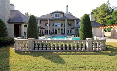 16000 Square Foot Mansion In Tulsa Ok Homes Of The Rich