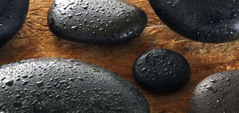 Hot Volcanic Stone Massage Is Back For Winter Season Taupo Debretts Spa Resort