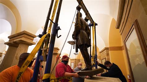 Virginia Removes Robert E Lee Statue From Us Capitol