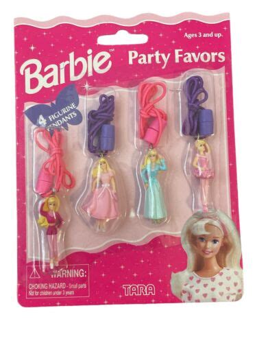 Tara Toys Barbie Party Favors 2000 Figurine Pendants Or Necklaces