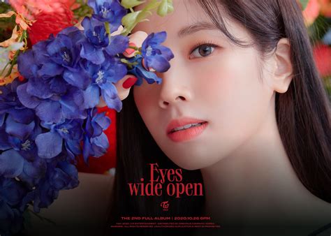 Twice Wallpaper 4K Eyes Wide Open TWICE S Mina Showed Off Her