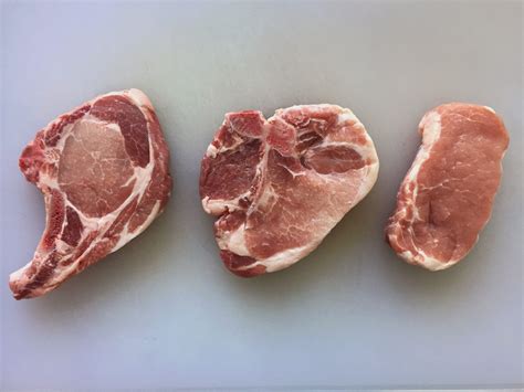 Bake on a center rack at 425 degrees fahrenheit for 20 to 25 minutes — all ovens are calibrated differently, so keep an eye on them after 15 minutes of baking. Bone-In vs. Boneless Pork Chops: Which Should I Buy ...