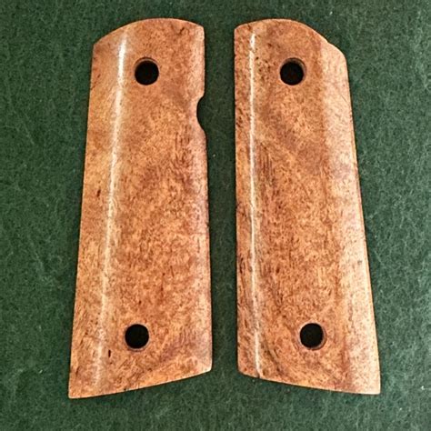 1911 Compact Magwell Mesquite Burl Texas Grips