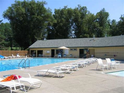 Swimming Pool Stafford Country Club