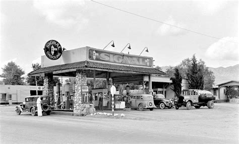 Signal Gasoline Station 1934 Gas Station Old Gas Stations Vintage Gas Pumps