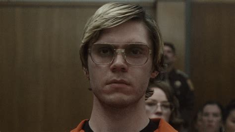 Dahmer Um Canibal Americano é baseada em fatos reais Entenda a