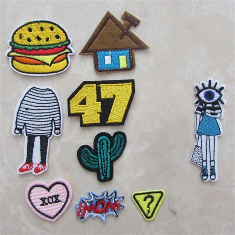 New Arrival Cartoon Patches Hot Melt Adhesive Applique Embroidery Iron On Patch Diy Clothing