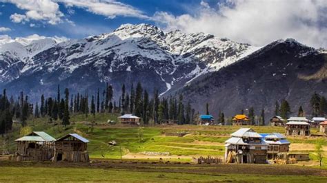 The Best Hiking Trails In Azad Kashmir Travel Girls Pakistan