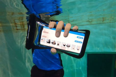 Nova aplicação permite a mergulhadores transmitir mensagens mesmo quando submersos