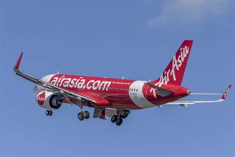 Airasia Receives Its First A320neo