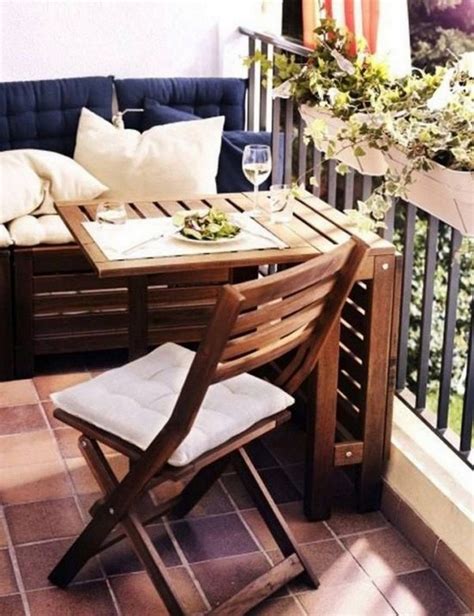 38 Cozy Small Apartment Balcony Decorating Ideas On A Budget Page 3