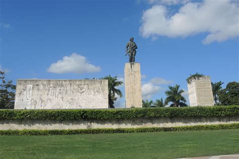 Search for direct flights and options with connections, and compare offers easily. Sehenswürdigkeiten in Kuba Che Guevara Denkmal Santa Clara ...