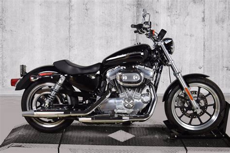 Check iron 883 specifications, mileage, images, 2 variants, 4 colours and read 152 user reviews. Pre-Owned 2018 Harley-Davidson Sportster 883 Superlow ...
