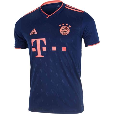 All styles and colors available in the official adidas online store. Pin em Bayern Munich