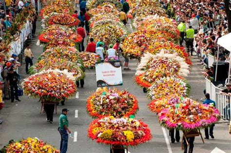 7 Tips To Help You Make The Most Of Medellins Feria De Flores Casacol