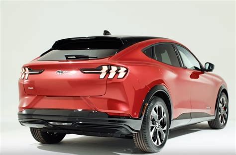 Ford Mustang Electric Suv To Fight With Tesla Model 3 And Model Y