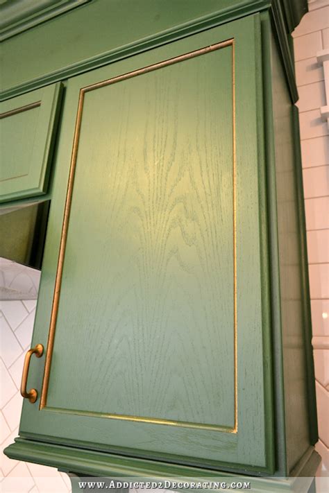 Painting kitchen cabinets and filling oak wood grain before painting. How To Fill Wood Grain On Oak Cabinets Before Painting | Painting oak cabinets, Painting oak ...