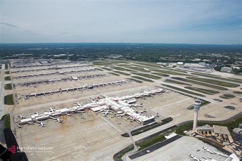 アトランタ国際空港、2年連続で旅客数1億人超を記録 19年連続世界1位 Flyteam ニュース