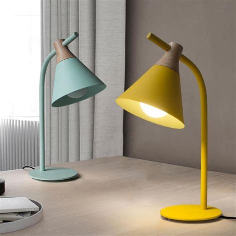 Patriam Modern Nordic Desk Lamp Warmly