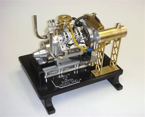 Howell V4 4 Cylinder 4 Stroke Model Engine The Miniature Engineering