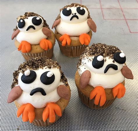 Porg Cupcakes Dont You Just Want To Eat The Last Jedis Cuddly