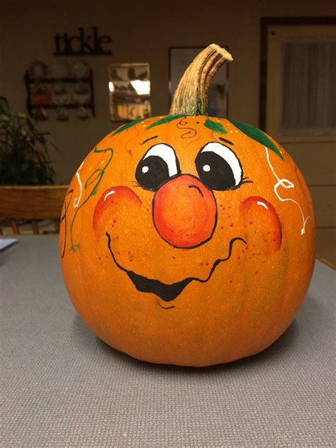 20 Halloween Painted Pumpkin Faces