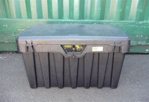 Lockable Pro Tuff Storage Bin With Fitted Lock Big 200 Litre Extra