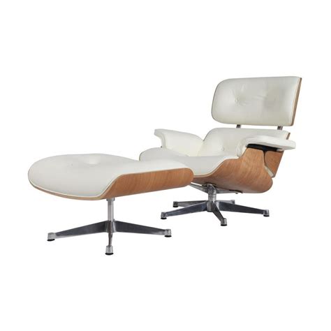 Herman miller eames dcw dining chair white ash mint 2007 4x available. MOD Lounge Chair & Ottoman White Natural Silver