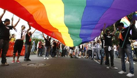 Hrw Alerta De Que Las Lesbianas Bisexuales Y Otros G Neros Enfrentan