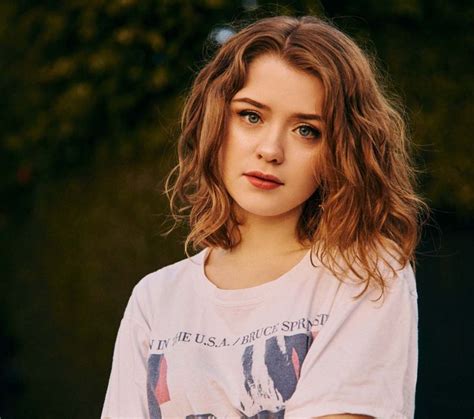 Now, she can add ed sheeran to that list, as he's just. Maisie Peters shares tender new track Favourite Ex ...