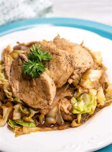Harvest Pork Stir Fry With Cabbage And Apples