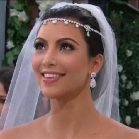 Kim Kardashians Wedding Hair Veil And Headpiece Popsugar Beauty