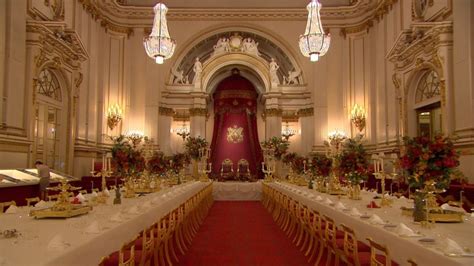 Buckingham Palace Opens Front Doors To The Public