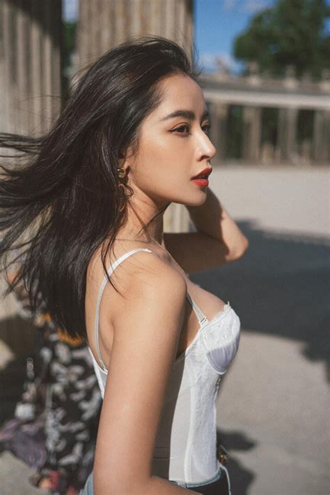 Sep 15, 2021 · chưa hết, kiên và chi pu cũng từng có dịp hợp tác với nhau trong sản phẩm âm nhạc cung đàn vỡ đôi ra mắt tháng 6/2020.chính điều này càng khiến cho cộng đồng mạng nghi vấn rằng cả hai đã tái hợp với sản phẩm thiên đường cô đơn nhưng lần này chi pu đã đổi nghệ danh và comeback đầy bí ẩn. Chi Pu ngày càng xinh đẹp và gợi cảm