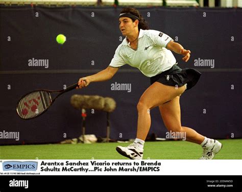 Arantxa Sanchez Vicario Returns To Brenda Schultz Mccarthy Stock Photo