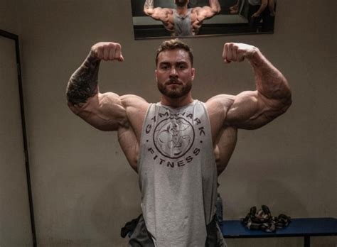 Chris Bumstead Complete Profile Training Diet Height Weight