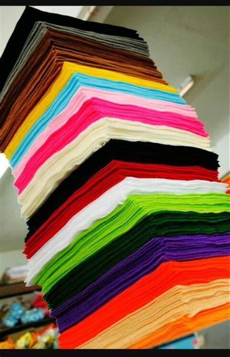Flanel atau felt merupakan jenis kain yang terbuat dari serat wol tanpa ditenun. Harga Kain Flanel Tulungagung : Harga Bros Bunga Kain ...