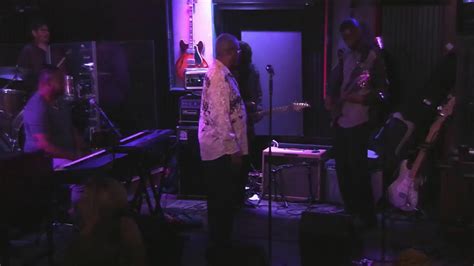 Brothers Ignite A Groove - YouTube