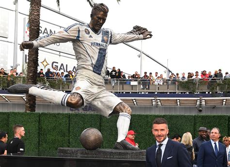 David Beckham Statue That Looks Like Gordon Ramsay Prompts Ridicule