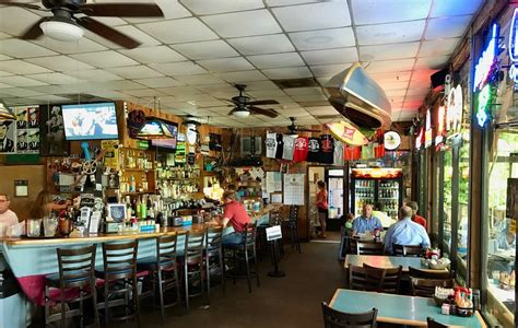 16 Great Places To Eat Or Drink In Montgomery Alabama