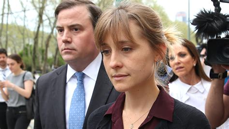 Where Is Allison Mack Now From ‘smallville’ To The Nxivm Cult To Now