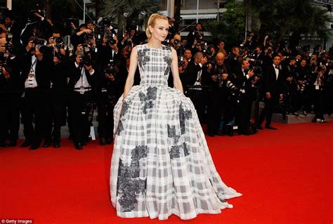 Hiding Something Under There Diane Kruger Swamps Her Petite Frame In