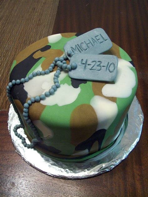 This ingenious design was commissioned for a very special birthday celebration that was delayed until the soldier. Army graduation cake by ~see-through-silence on deviantART ...