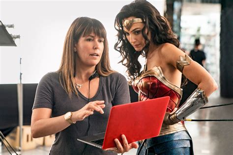 Wonder Woman 1984 Get The Scoop On Dianas New Gold