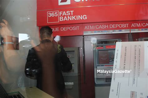 Rm1 Will Be Charged For Atm Cash Withdrawal Beginning Feb 2022