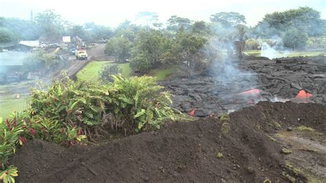 Puna Lava Flow Creeps Closer To Hawaiis Pahoa Village 29 October