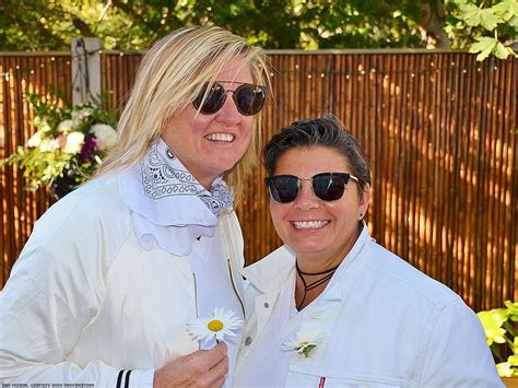 94 Photos Of 106 Lesbians Getting Married