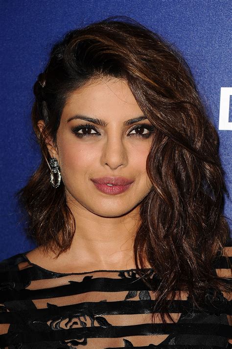 Priyanka Chopra Midlength Haircuts Wavy Hairstyles Medium Medium