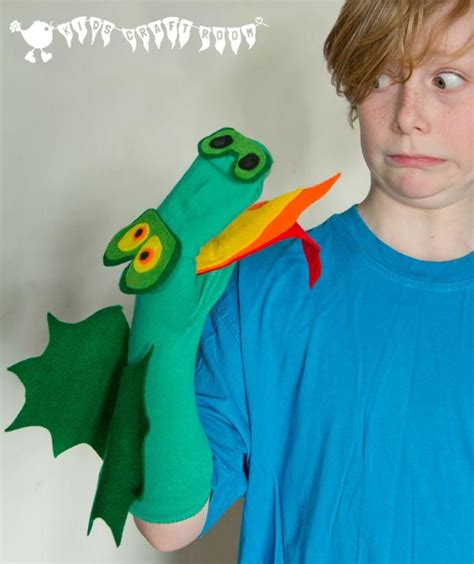 Dragon Sock Puppet Sock Puppets Puppets Diy Puppets For Kids